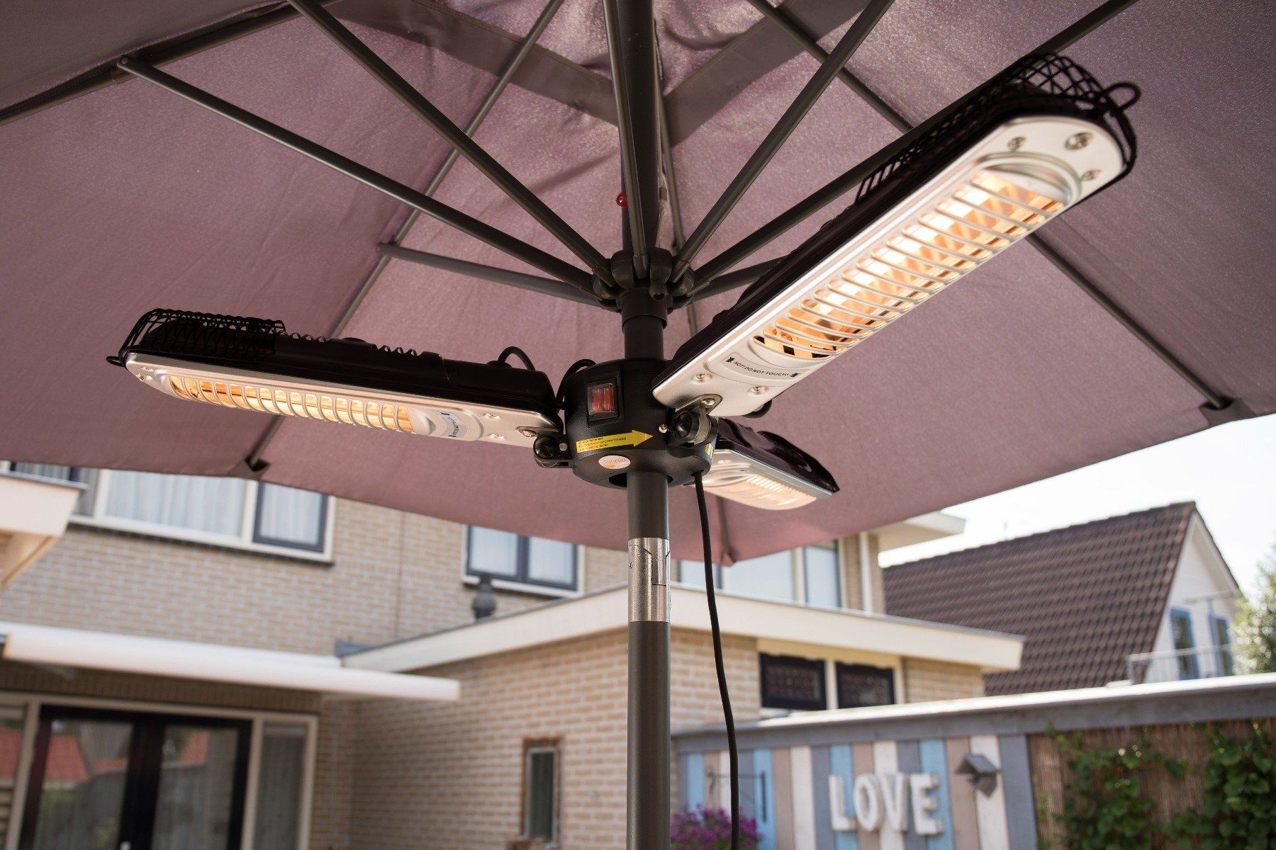 Sunred Parasol Heater 2000 